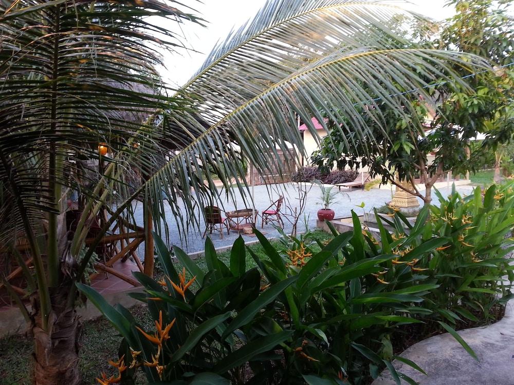 Bird Of Paradise Bungalows Kep Eksteriør billede