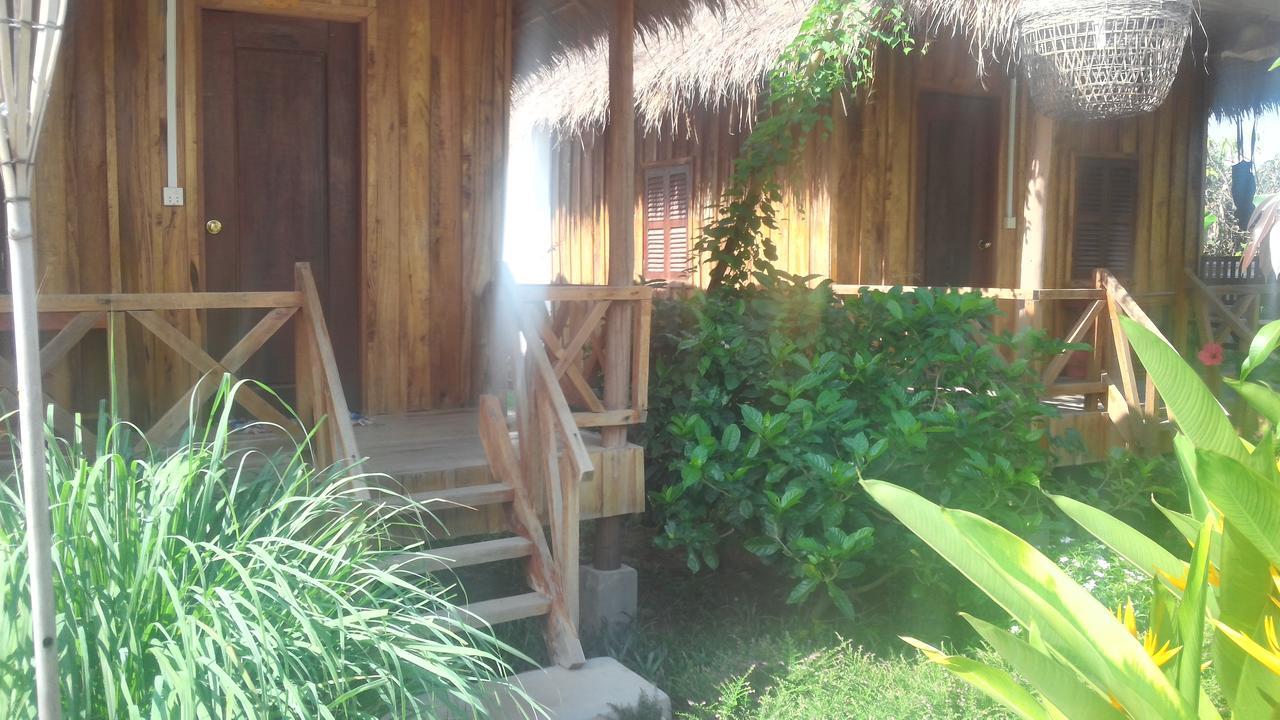 Bird Of Paradise Bungalows Kep Eksteriør billede
